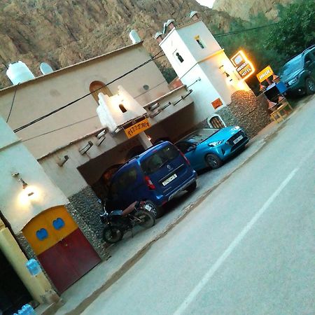 Riad Pizzeria Marhaba Hotel Akhendachou n'Ait Ouffi Exterior foto