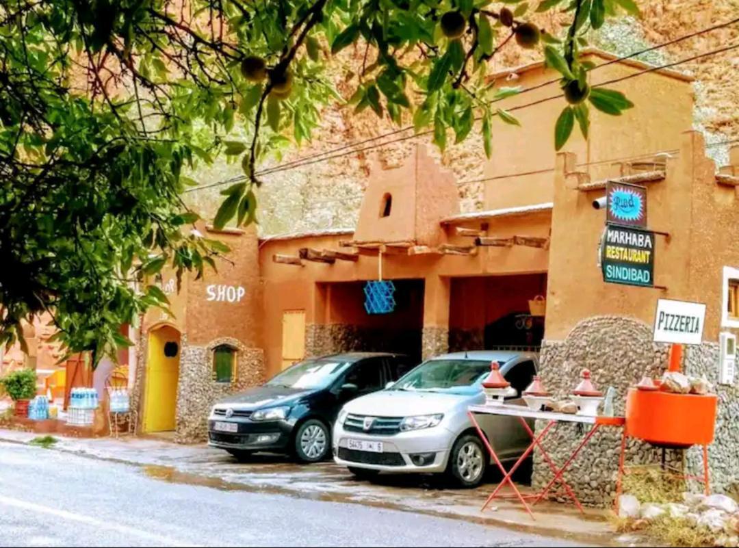 Riad Pizzeria Marhaba Akhendachou n'Ait Ouffi Exterior foto