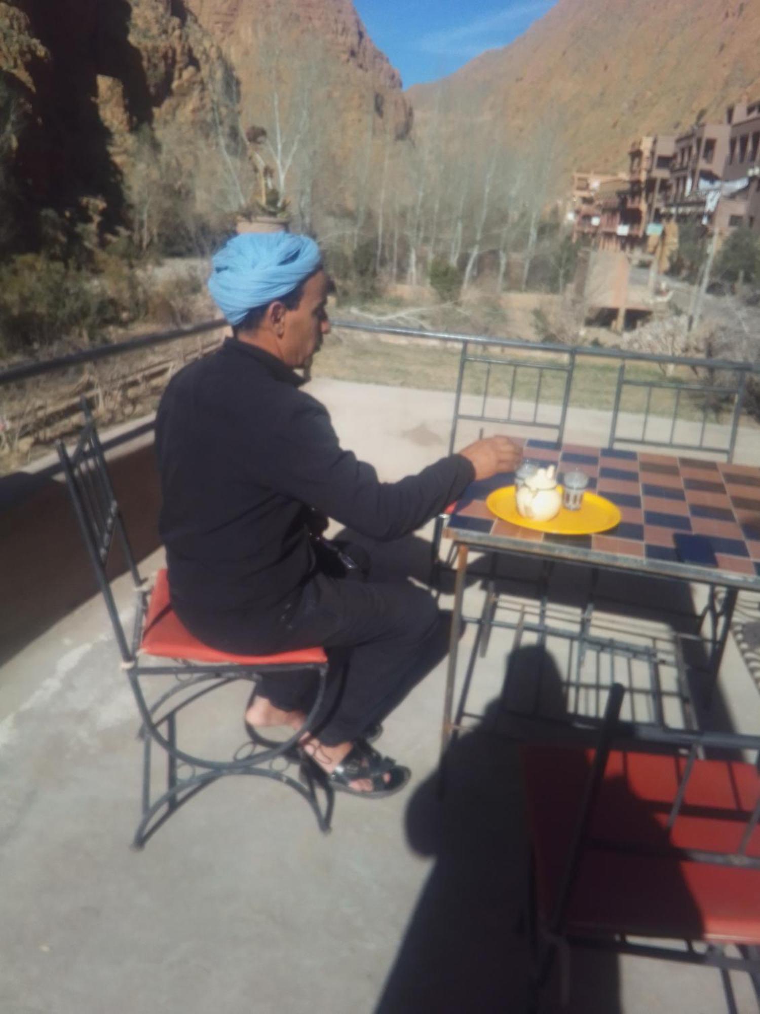 Riad Pizzeria Marhaba Akhendachou n'Ait Ouffi Quarto foto